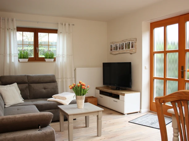 Ferienwohnung Am Wolkenberg Wohnraum und Eingang