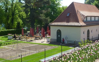 Sommercafé im Landhausgarten Dr. Max Fraenkel