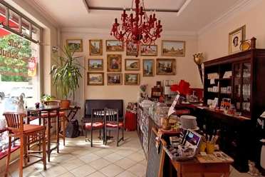 Café Fran. Schubert: Eingangsbereich