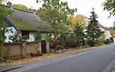 Dorfstraße in Ferch am Schwielowsee