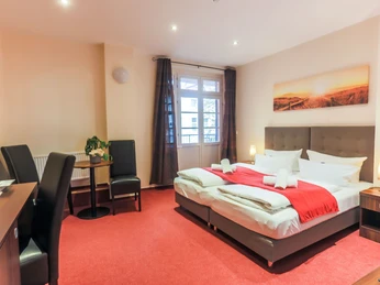 Doppelzimmer mit Balkon