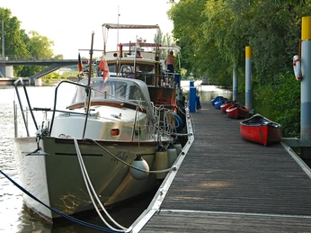Wasserwanderrastplatz "Am Slawendorf" - auch bei Kanuten beliebt © Christin Drühl