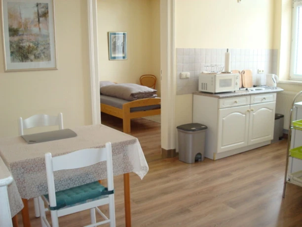 Einzelzimmer 1