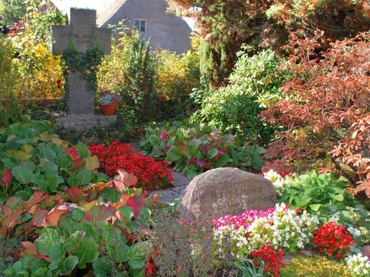 Grabstelle Dorsch und Liedtke