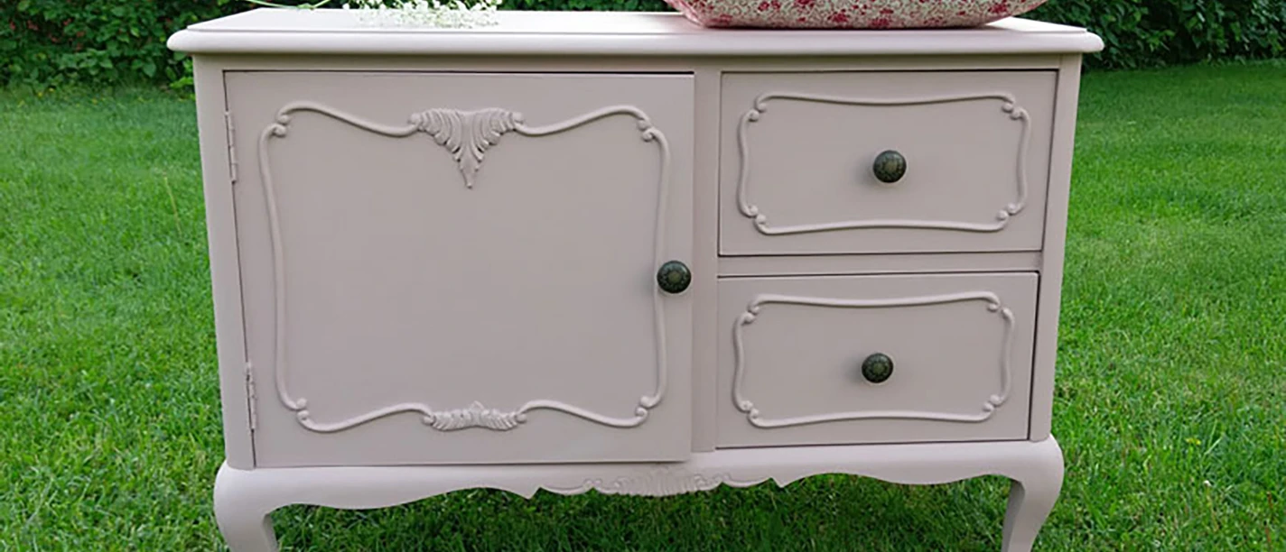 Vintage Möbeln neues Leben einhauchen