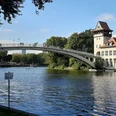 Brücke zur Insel der Jugend im Treptower Park