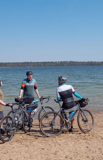 Graveltour über Moryn