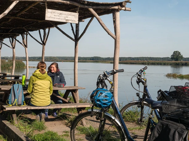 Picknick an der Oder