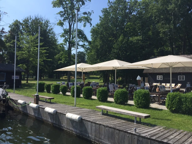 Fischerkate am Schloss Hubertushöhe