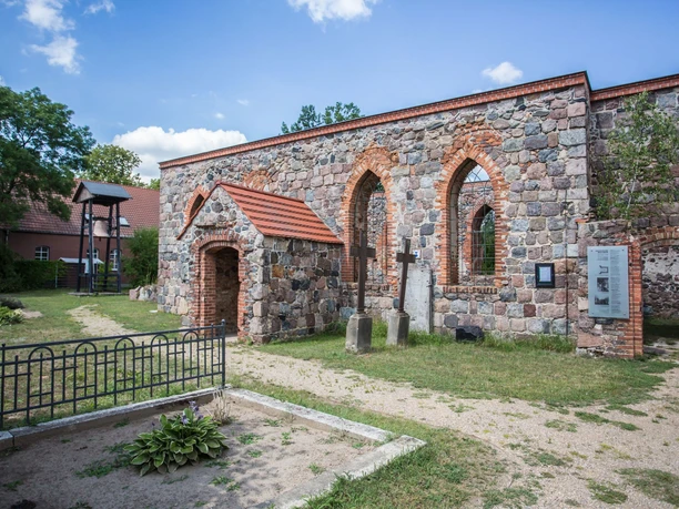 Kirchenruine Mallnow