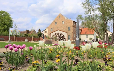 Wassermühle vom Mühlengarten aus gesehen