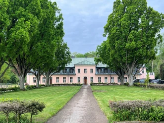 Herrenhaus Dworek Bielin