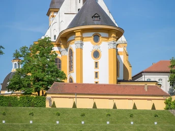 Katholische Stiftskirche