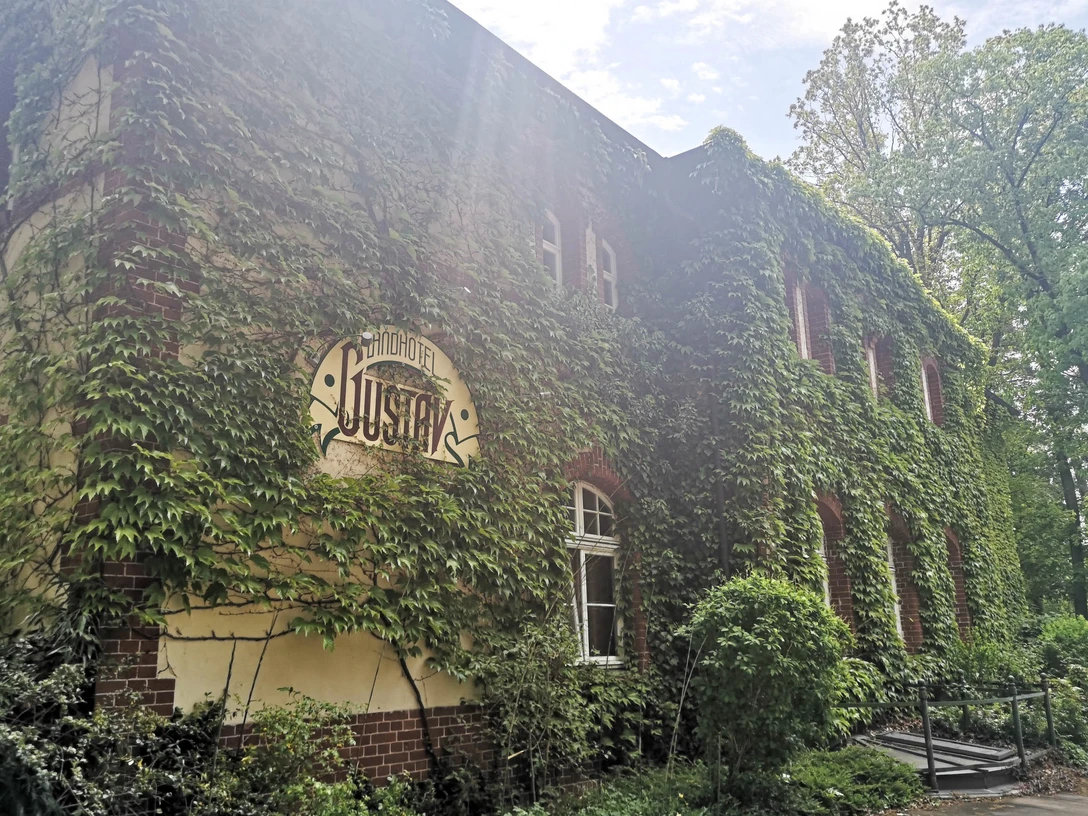 Landhotel "Gustav" in Beelitz-Heilstätten