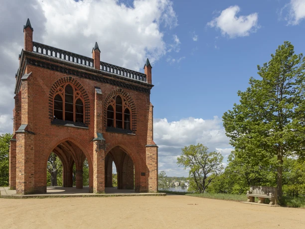 Gerichtslaube im Park Babelsberg