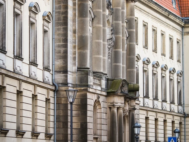 Hauptgebäude der Europa Universität