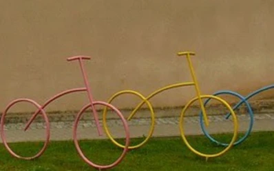 Fahrrad Skulptur vor dem Museum Platkow