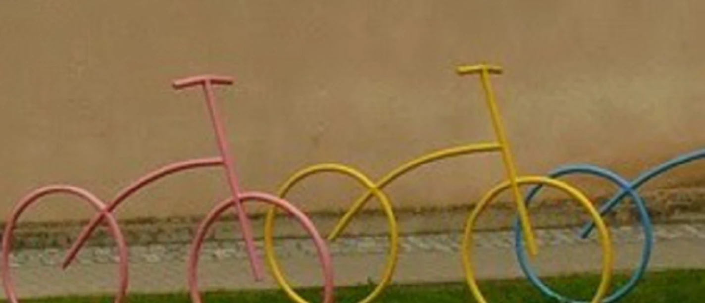 Fahrrad Skulptur vor dem Museum Platkow