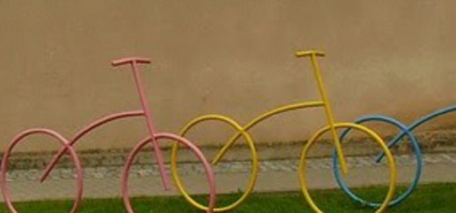 Fahrrad Skulptur vor dem Museum Platkow