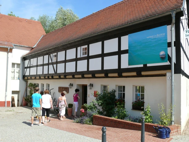Tourist-Info Buckow