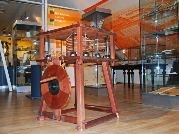 Nachbau der Vielschleifmaschine