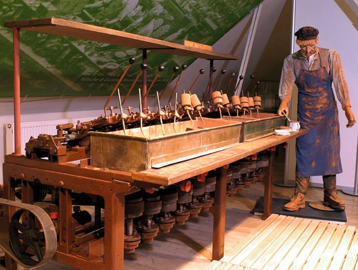 Brillenglasschleifen, Anfang des 19. Jh