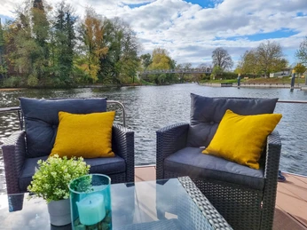 Ausblick vom Hausboot-Havelskipper