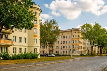 Wohnkomplex II, Runderkerblöcke