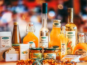 Vielfalt der Sanddornprodukte des Sanddorn-Gartens in Petzow