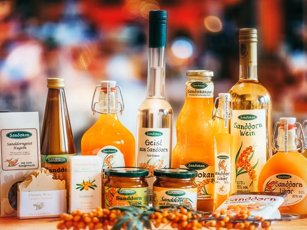 Vielfalt der Sanddornprodukte des Sanddorn-Gartens in Petzow