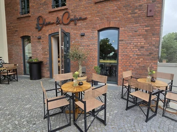 Olea & Cafea Außenansicht