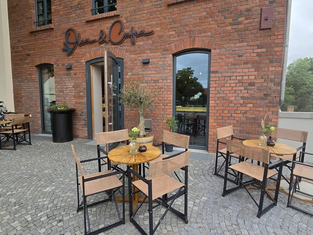 Olea & Cafea Außenansicht