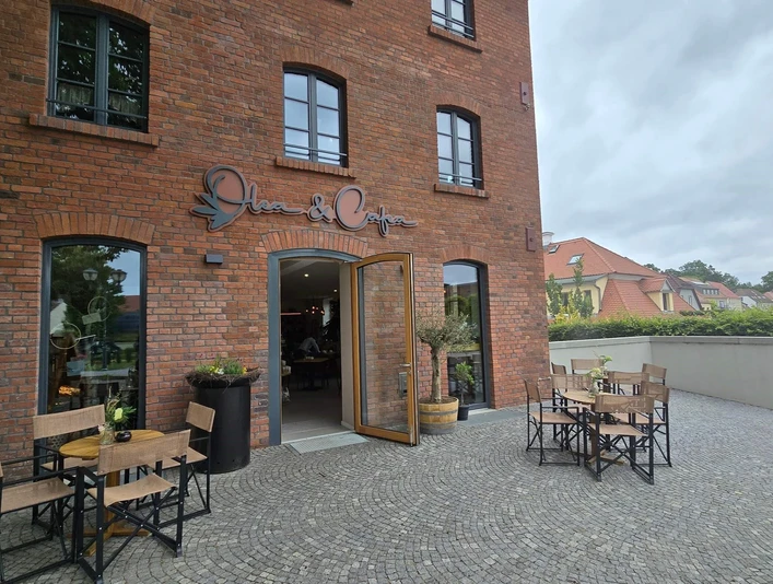 Olea & Cafea Außenansicht