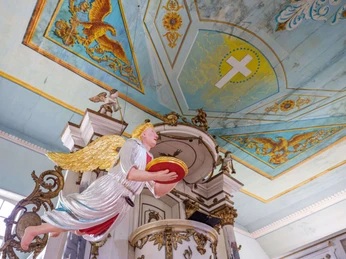 Dorfkirche Altwustrow