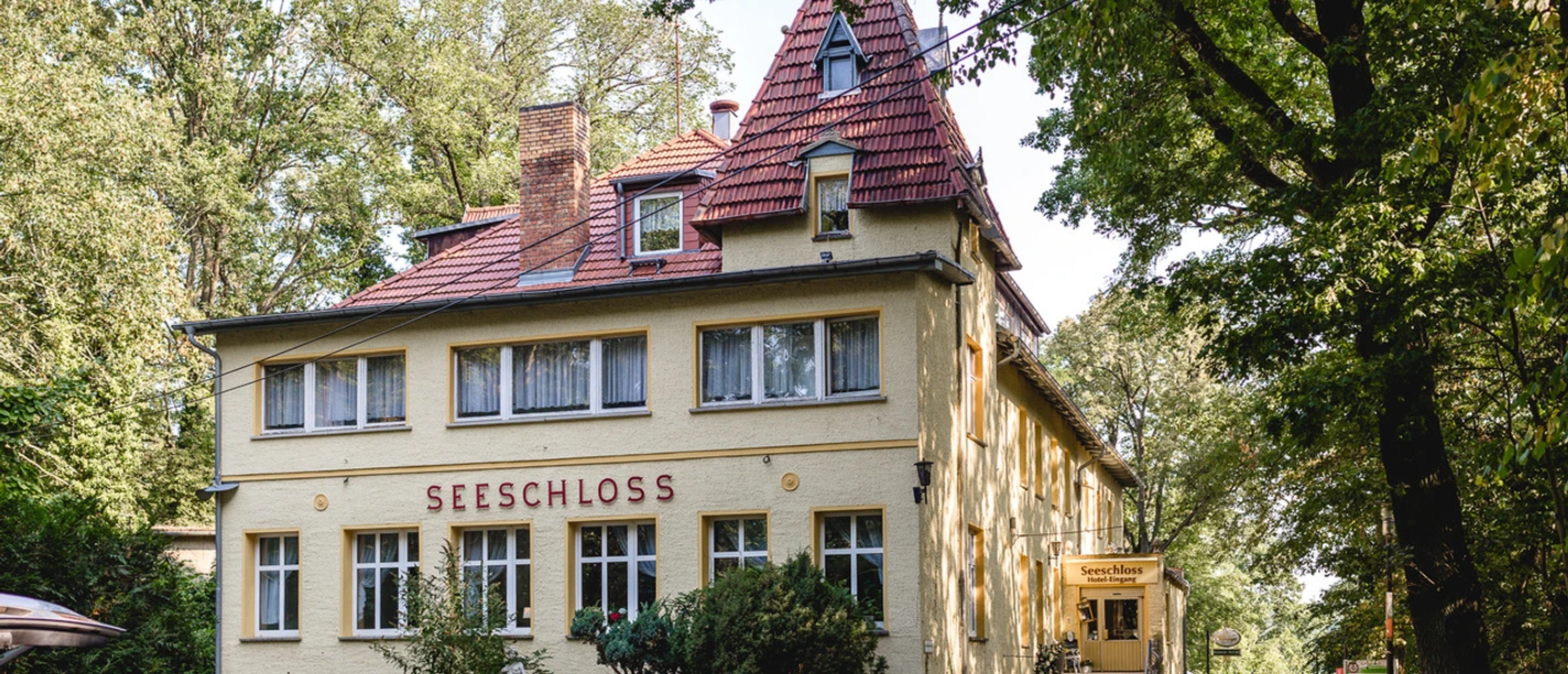 Hotel "Seeschloss" von außen
