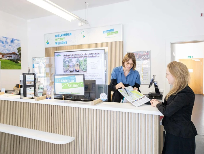 Beratung in der Deutsch-Polnische Tourist-Information