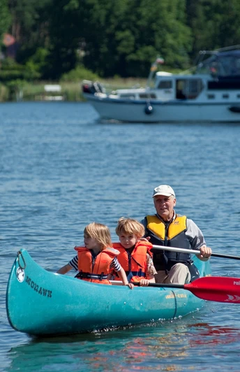 Drei Seenrundfahrt, Kanu