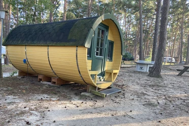 Schlaffass am Naturcampingplatz am Springsee