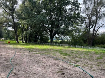 Zelt- und Wohnmobilfläche