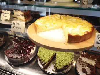 Kuchen und Torten im Café Bellini