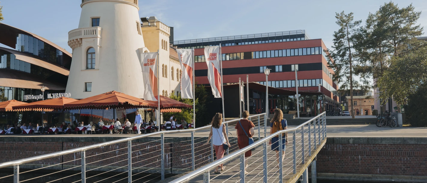 Zichorienmühle und Hans Otto Theater