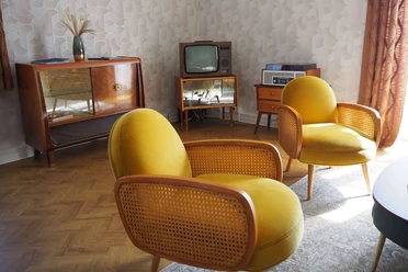 Wohnzimmer in der DDR-Wohnung Eisenhüttenstadt