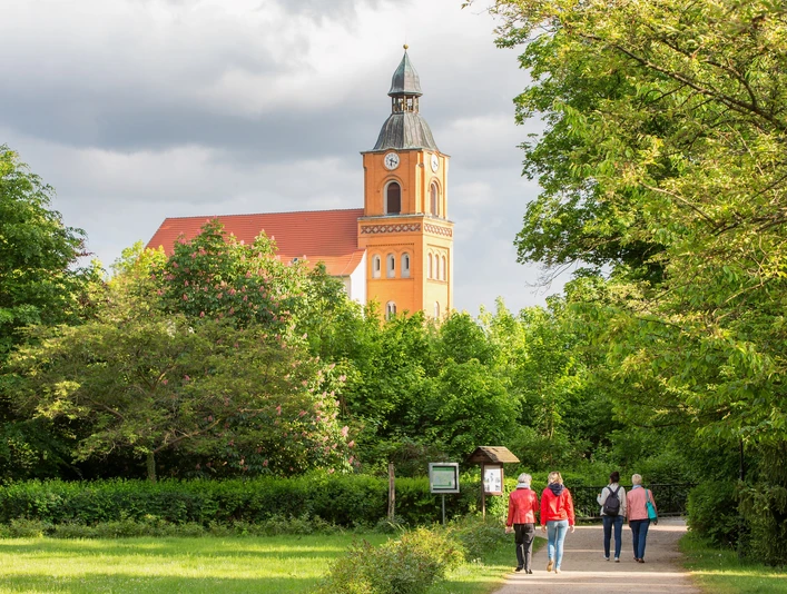Schlosspark Buckow