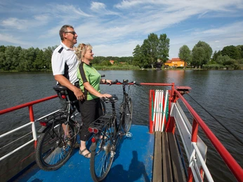 Fahrrad- und Personenfähre Leißnitz