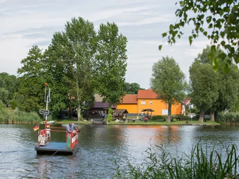 Fahrrad- und Personenfähre Leißnitz