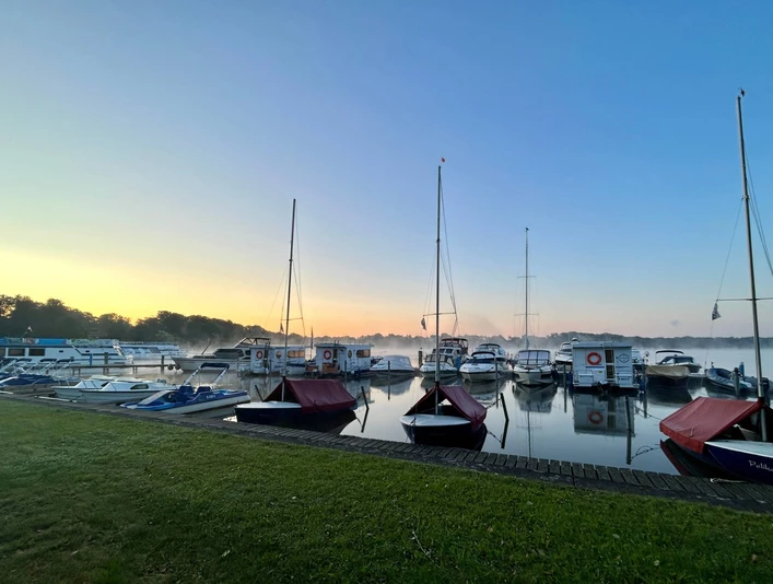 SaarowMarina Freilichtbühne, Fontanepark & Cecilienpark