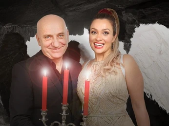 Satire Theater Potsdam - Im Christstollen brennt noch Licht,