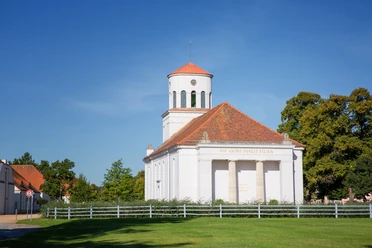Schinkel-Kirche Neuhardenberg