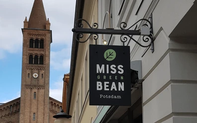 Miss Green Bean in Potsdam