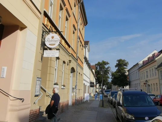 Restaurant "Dreimäderlhaus"